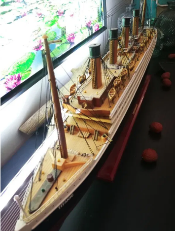 Maquette - Antique Model Titanic - Unique Piece
