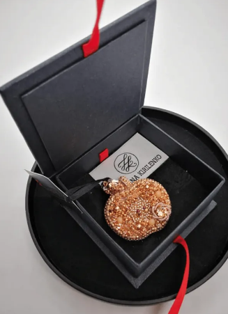 Broche - Jewerly Brooch by Zoryana Kirilenko